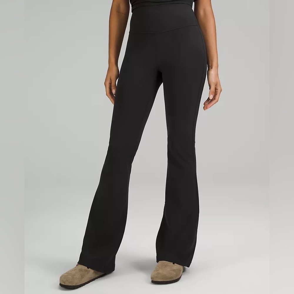 NWT Lululemon Groove Super-High-Rise Flared Pant Nulu - Picture 9 of 9